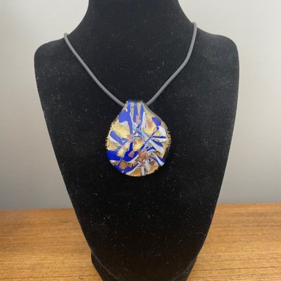 Gorgeous Italy Mirano Glass Necklace - Picture 5 of 5